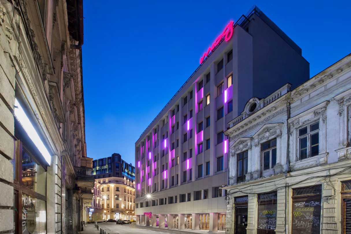 Moxy Bucharest Old Town-Hotel spolja.jpg