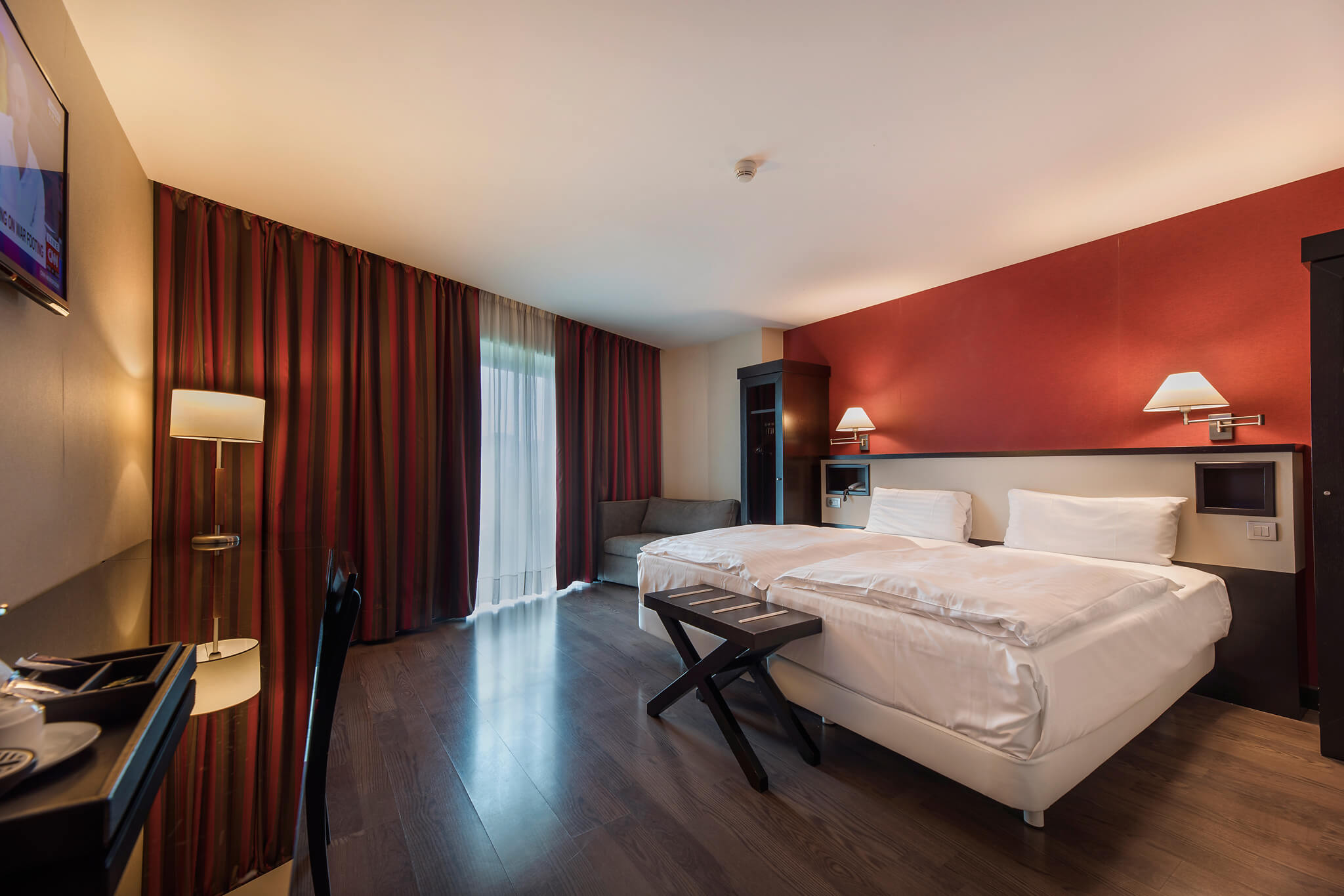 CH Bukurest hotel izgled sobe.jpg