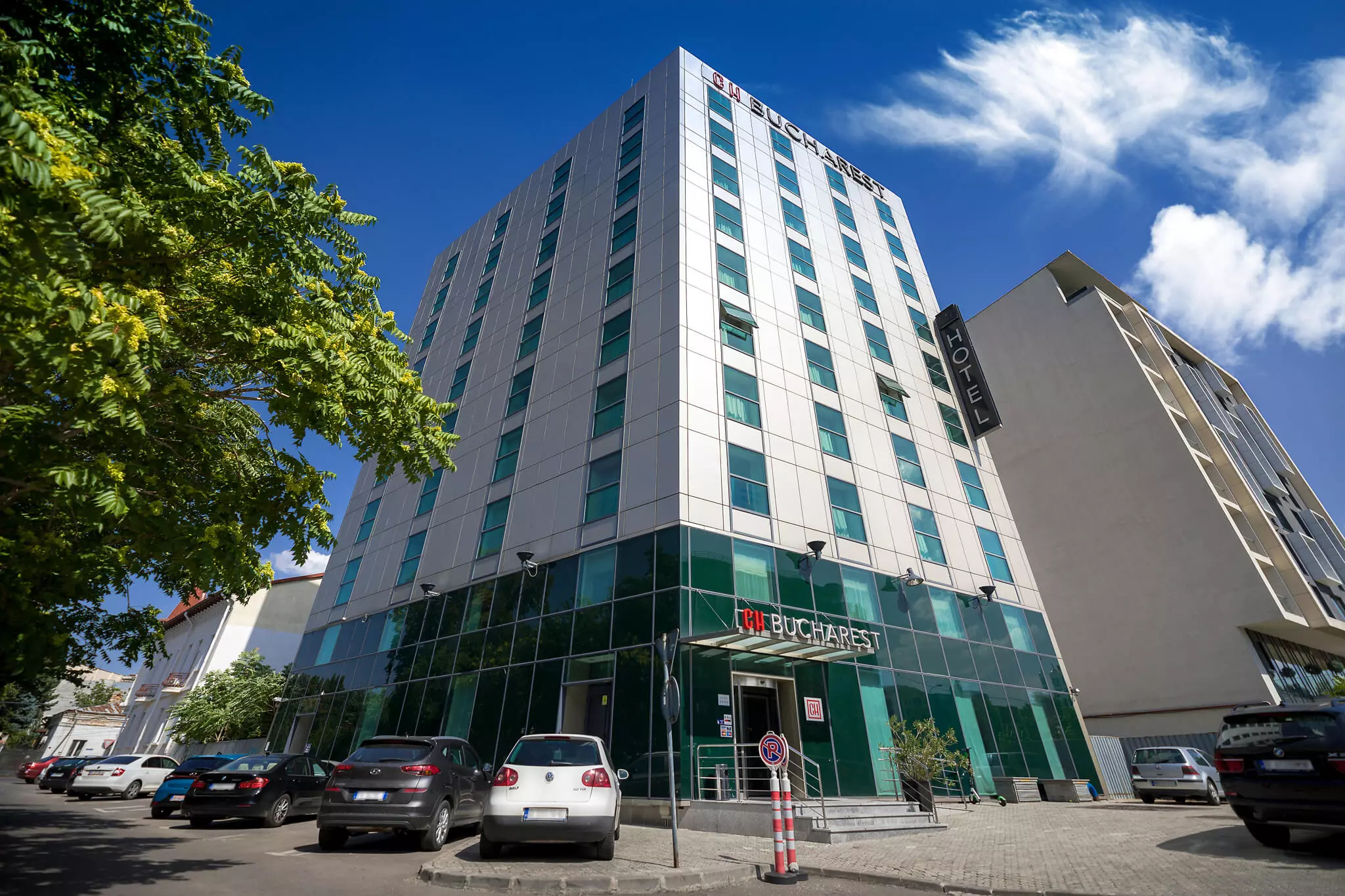 CH Bukurest hotel.jpg
