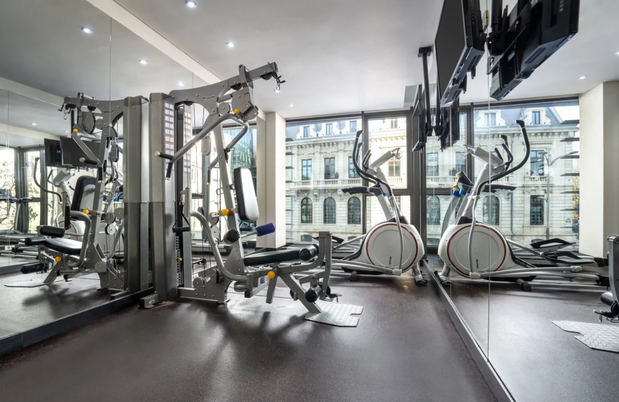Leonardo hotel Bucharest City teretana.jpg