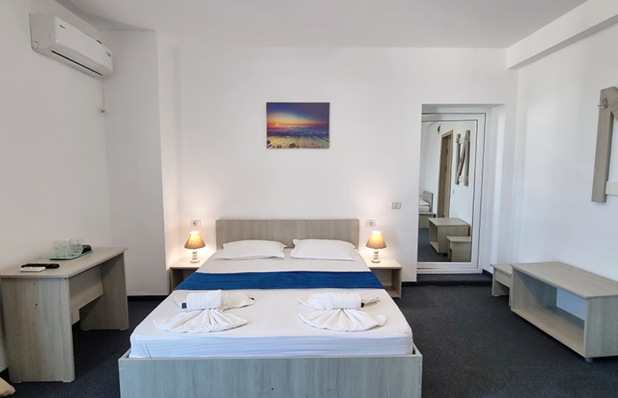 Hotel Neptun Eforie Nord izgled dvokrevetne sobe.jpg