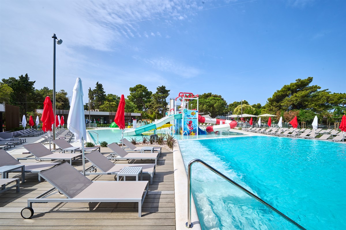 Sol Umag Hotel-Bazen.jpg