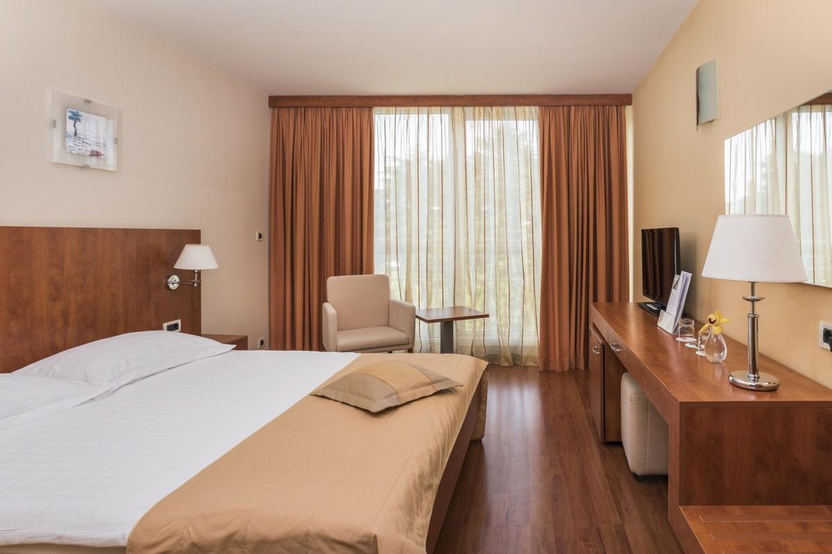Sol Umag Hotel-Economy soba.jpg