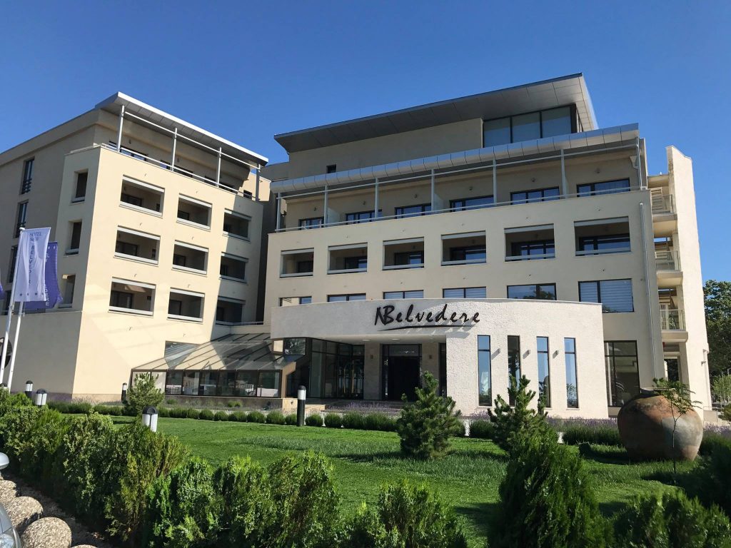 Hotel New Belvedere-Kompleks hotela.jpg