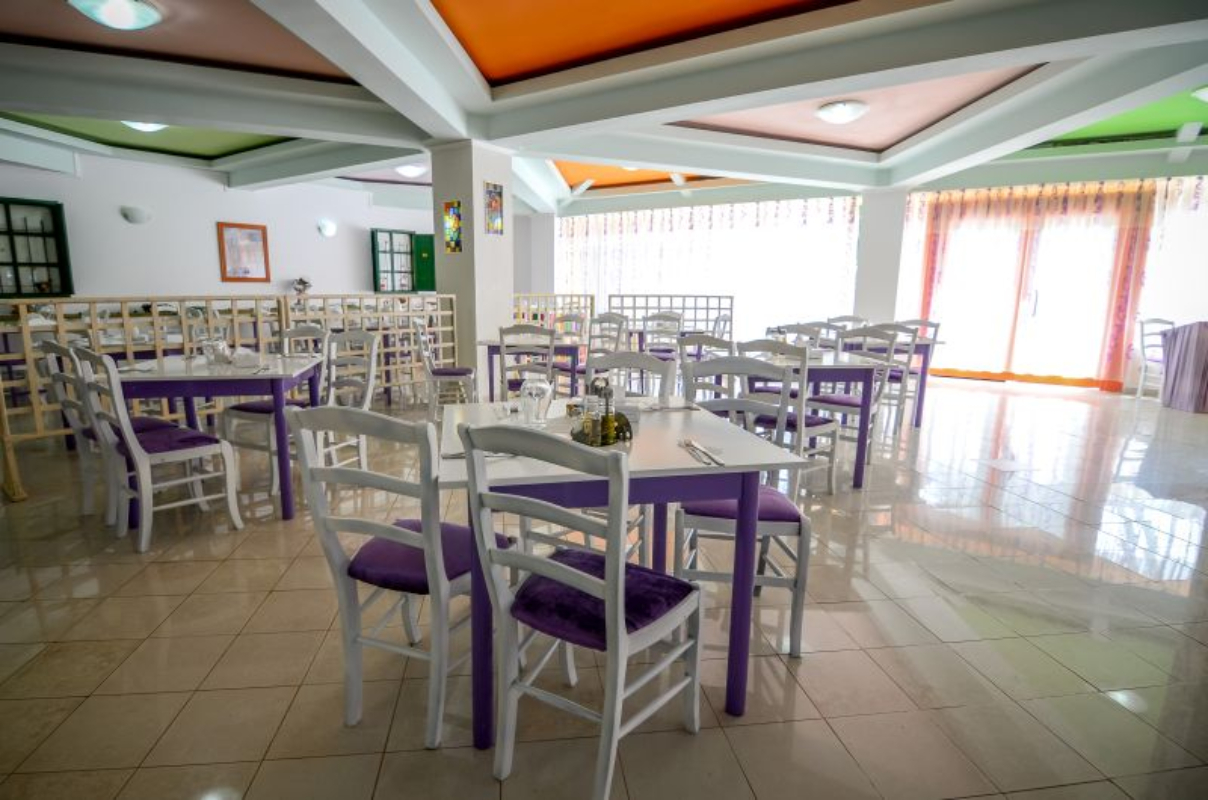 Hotel Majestic Olimp restoran.jpg