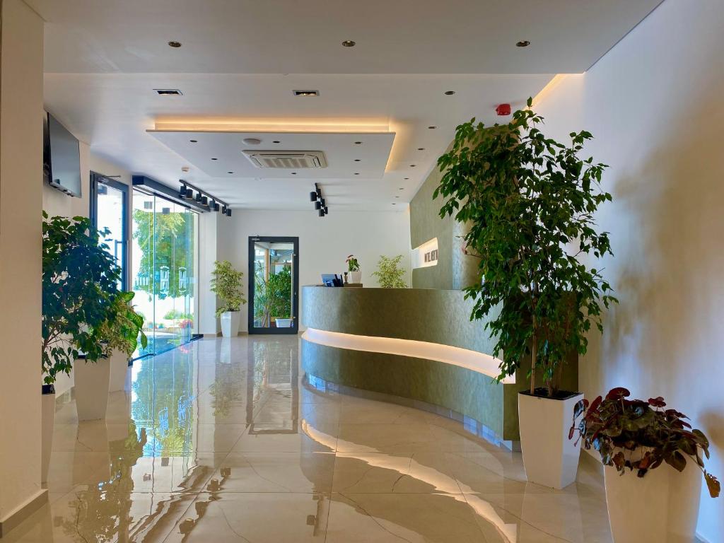 Hotel Nertili-Recepcija.jpg