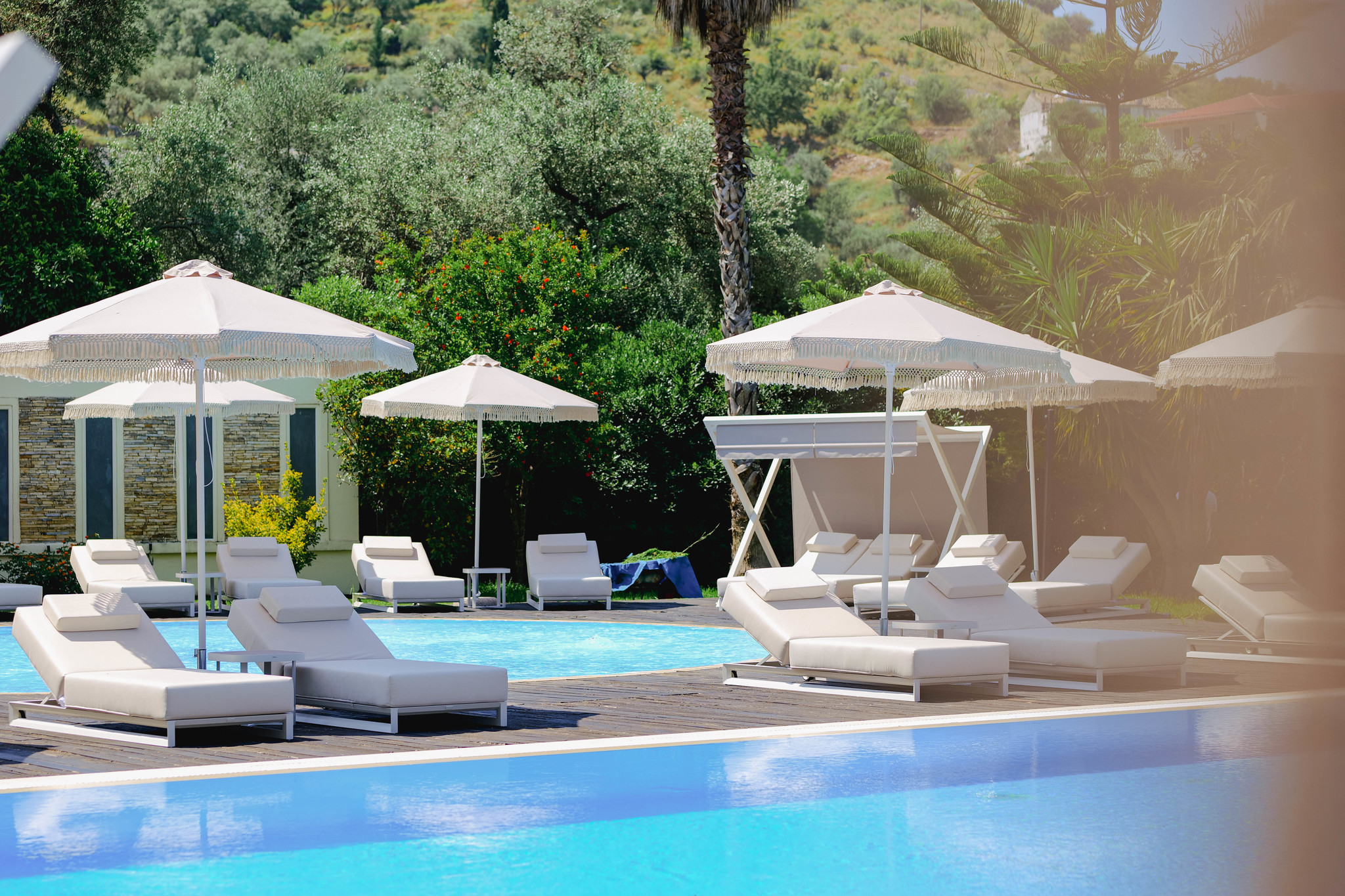 Rapos Resort Hotel-Bazen.jpg