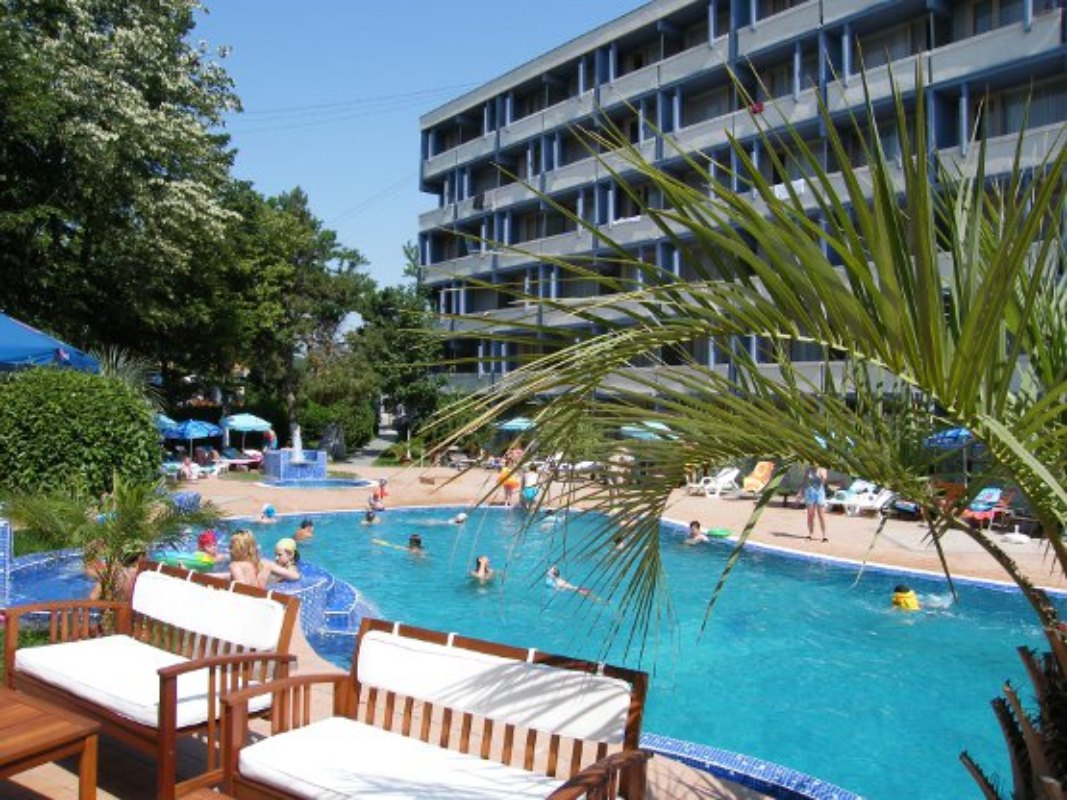 Hotel Sunquest.jpg