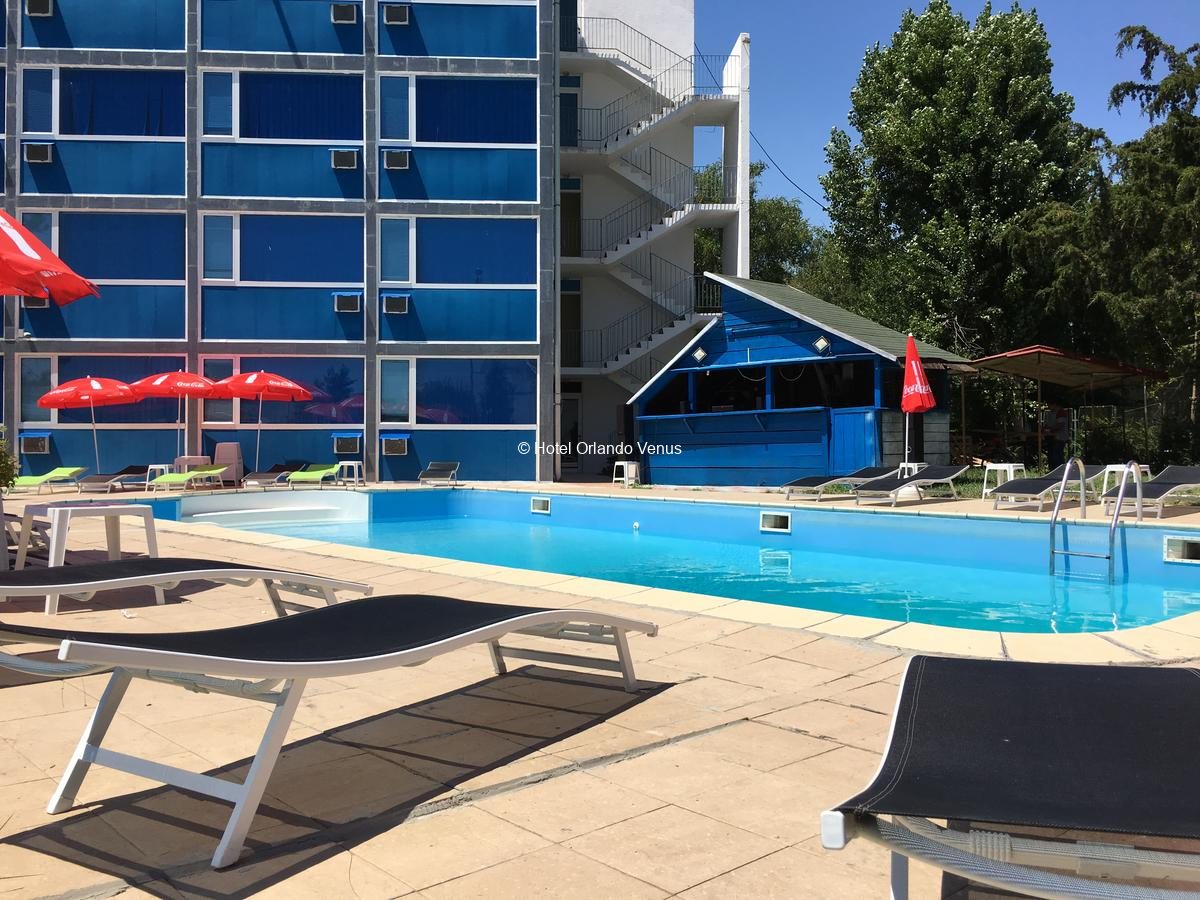 Hotel Venus bazen.jpg