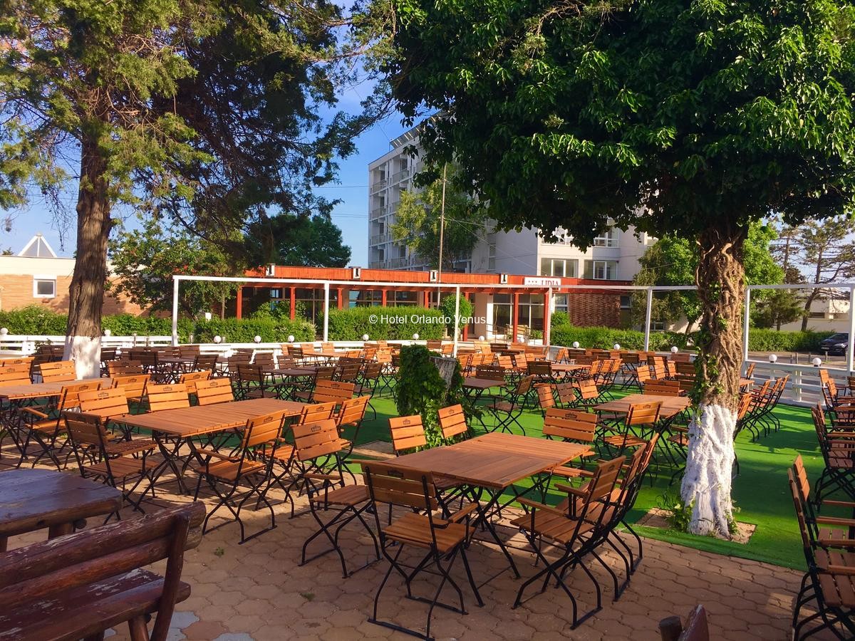 Hotel Venus restoran.jpg