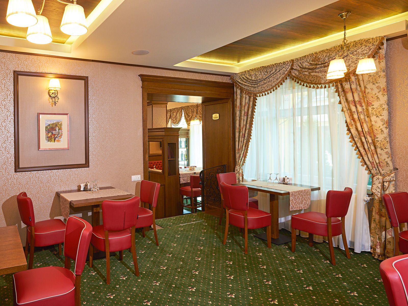 Hotel Ambient restoran.jpg