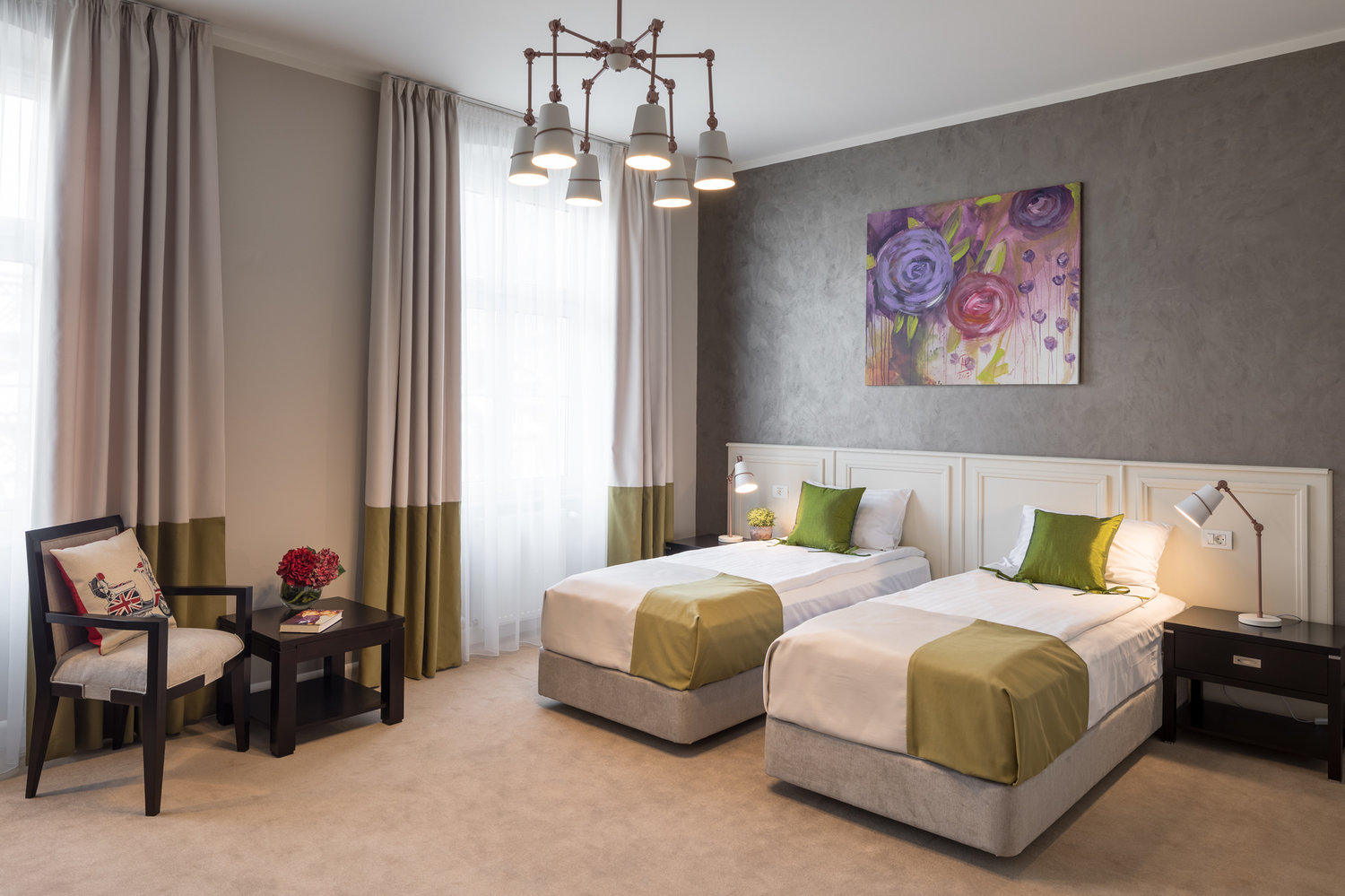 Residence Hirscher standardna dvokrevetna soba.jpg