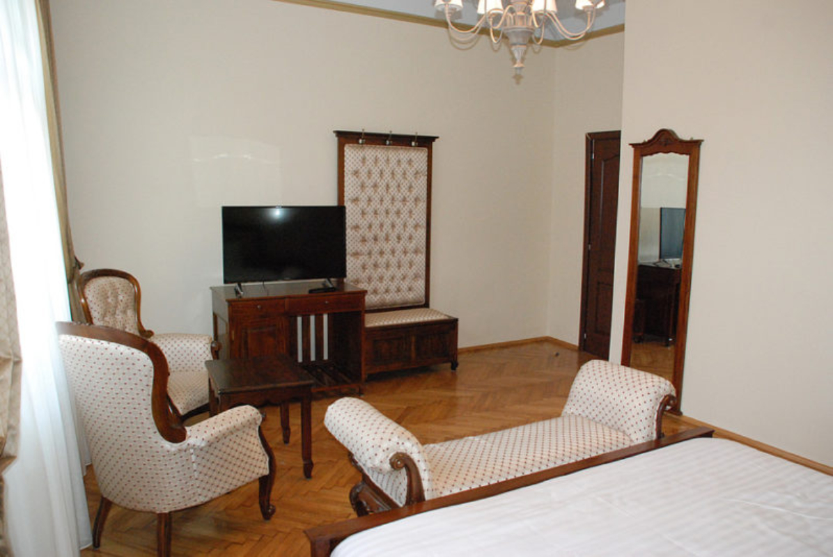 Casa Gotica Residence izgled deluxe sobe.jpg
