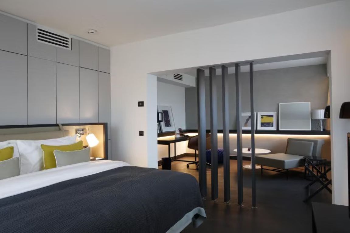 Crowne Plaza Belgrade-Premier soba.jpg
