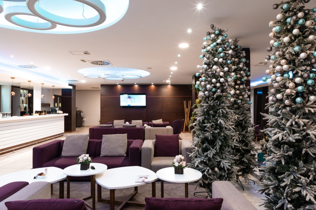 New City Hotel & Restaurant lobi.jpg