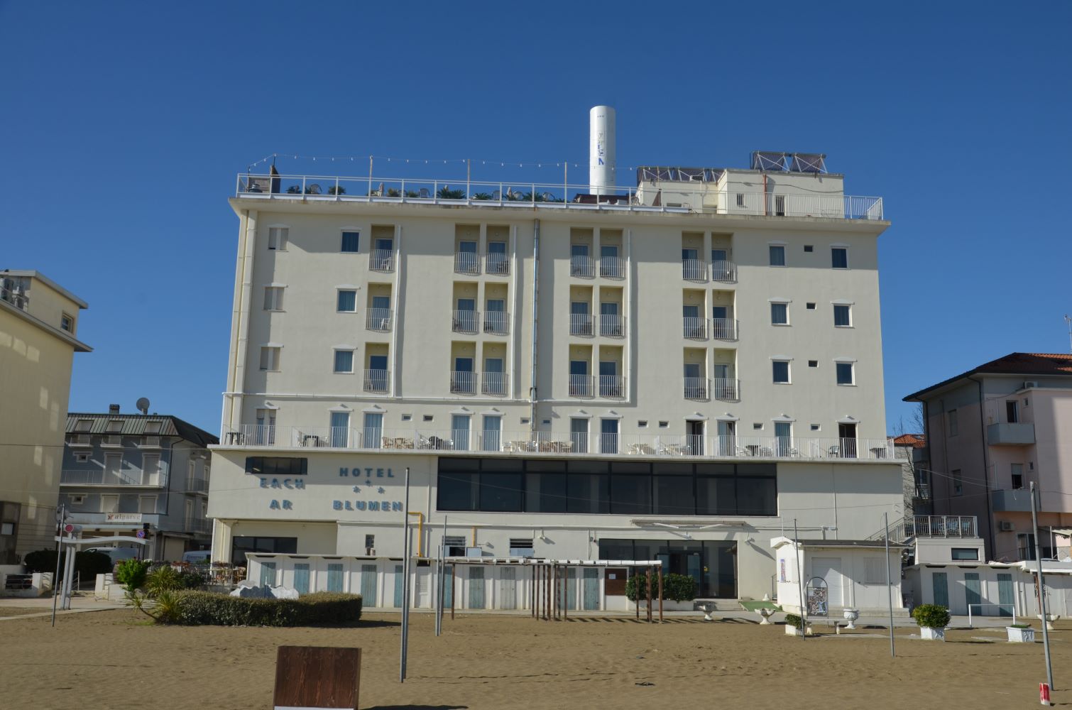 Hotel Blumen-Spoljasnji izgled.jpg