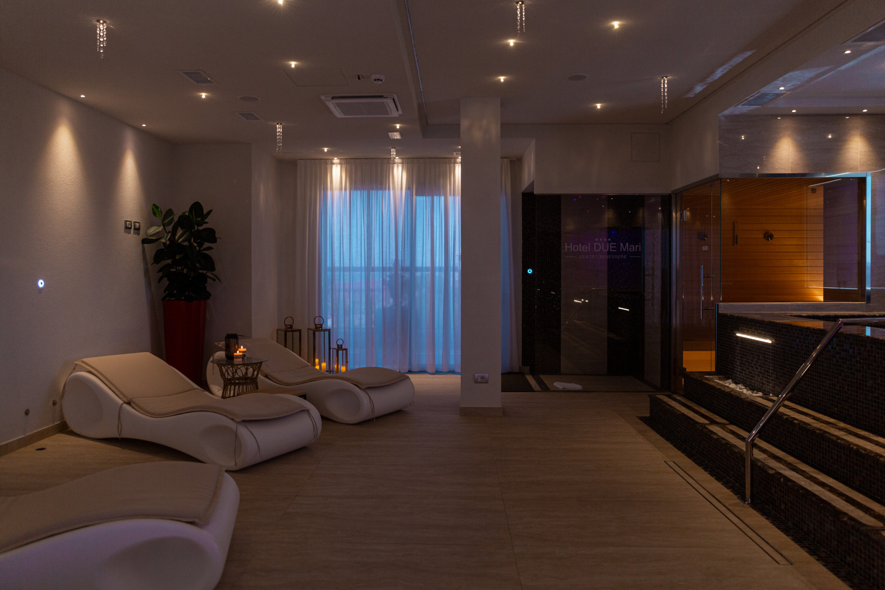 Hotel Due Mari-Spa centar.jpg