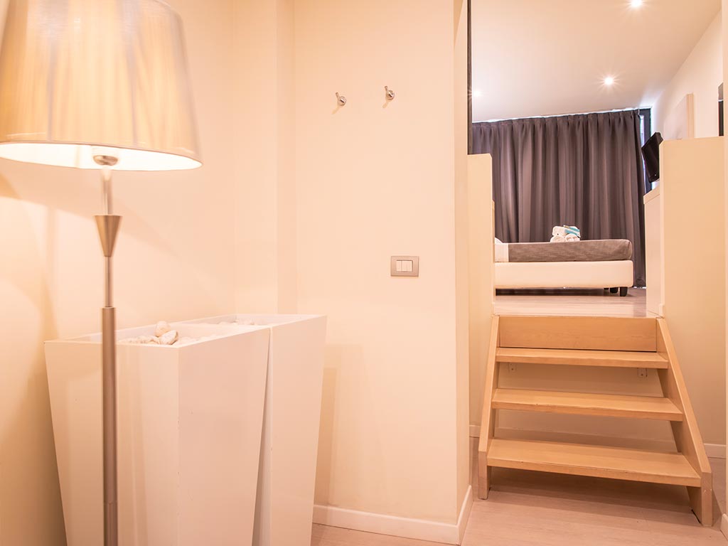 Ferretti Beach Hotel-Soba na dva nivoa.jpg