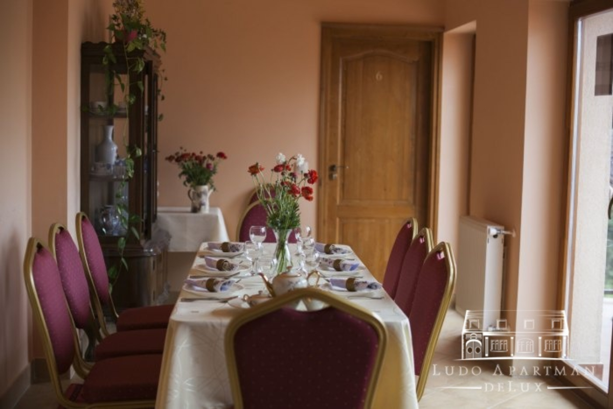 LuDo Apartman Hotel & Spa zajednički prostor.jpg