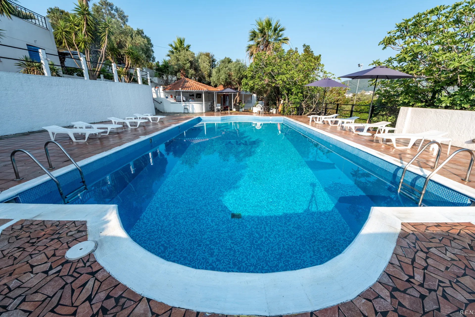 Anamar SKiathos-Bazen.jpg