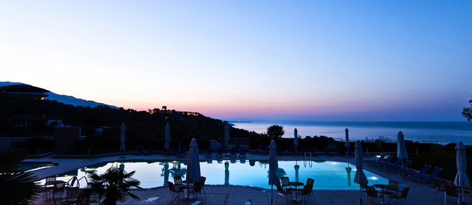 Hotel Olympus Thea bazen.jpg