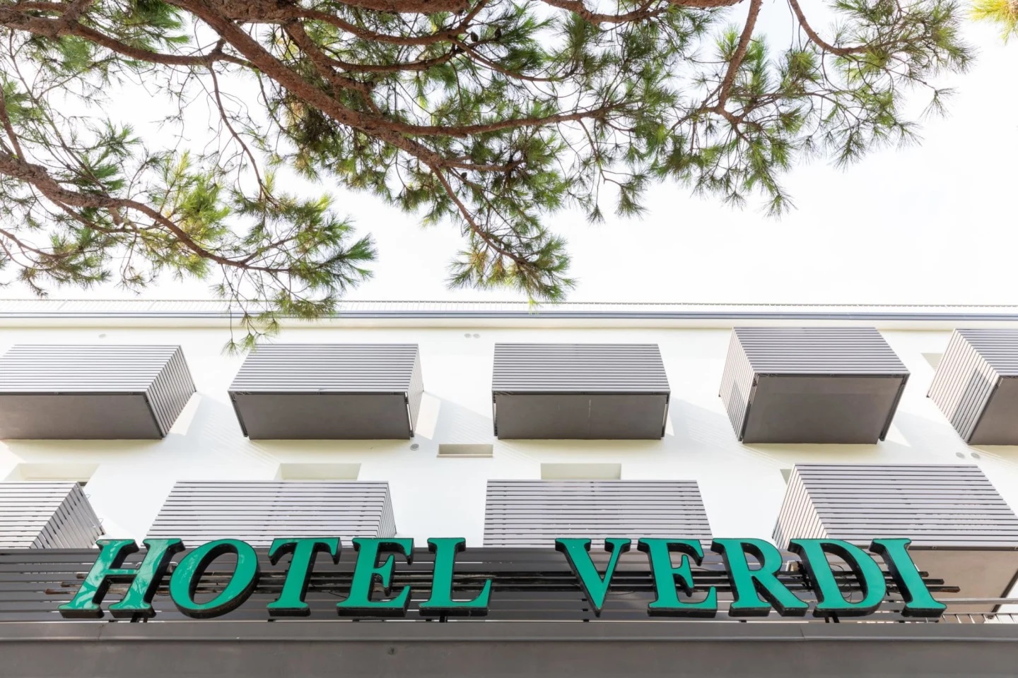 Verdi Hotel-Zgrada hotela.jpg