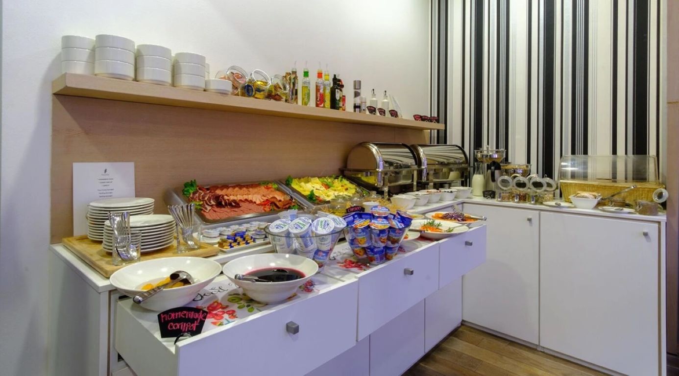 Hotel Festival-Dorucak.jpg