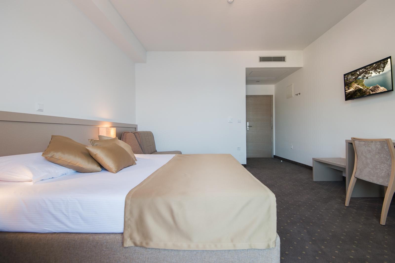 Hotel Jadran izgled sobe.jpg