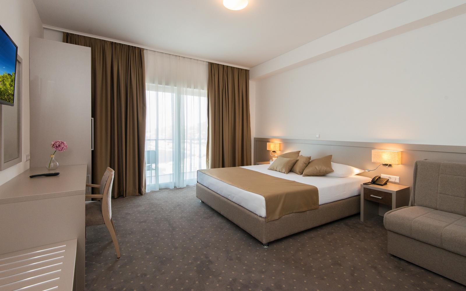 Hotel Jadran soba.jpg