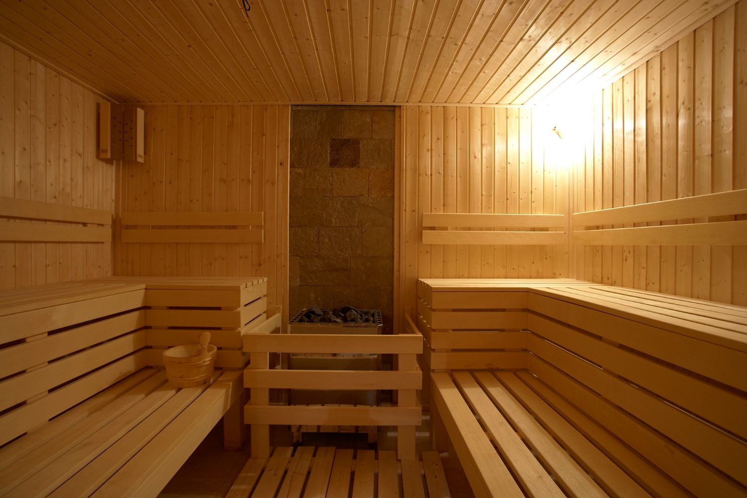 Festa Chamkoria-Sauna.jpg