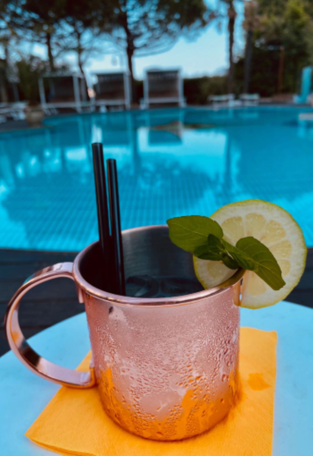 Park Hotel Cellini-Bar.jpg
