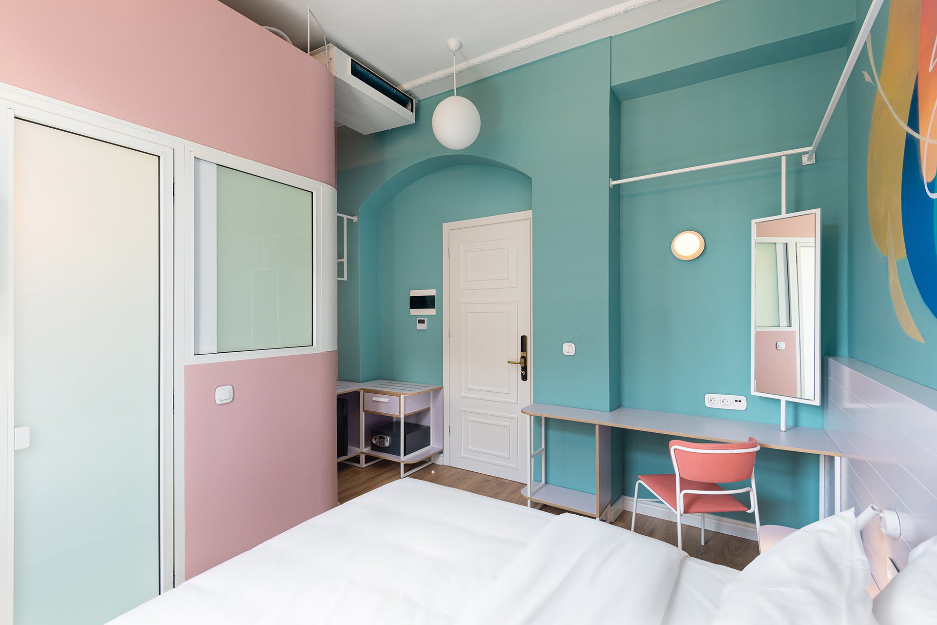 Colors Urban Hotel Thessaloniki-Dream soba.jpg