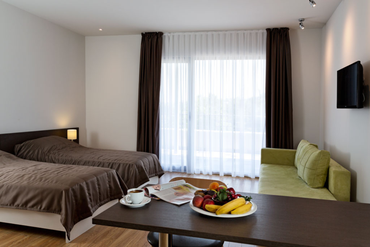 Hotel Romantique Plaza soba.jpg