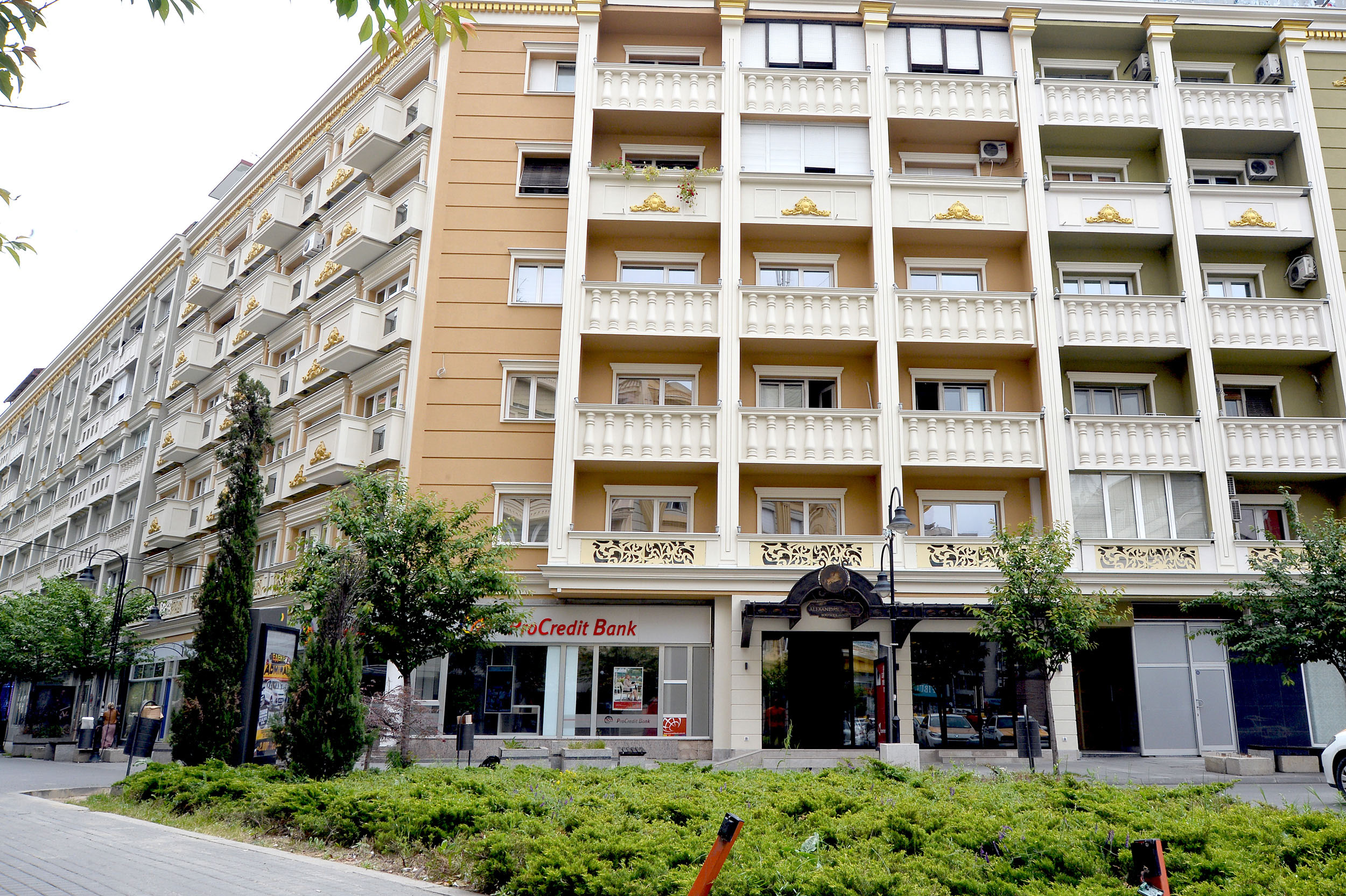 Hotel Alexandar Square spoljni izgled.jpg