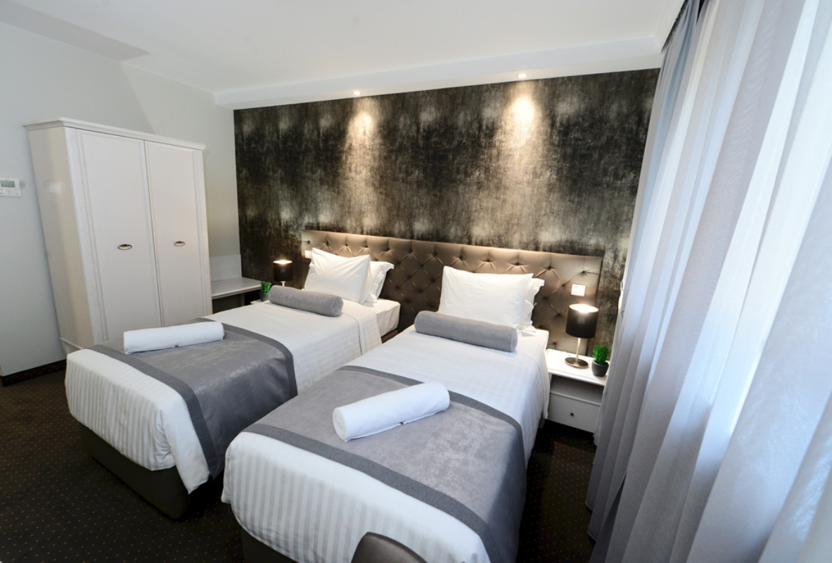 Hotel Alexandar Square standard economy.jpg