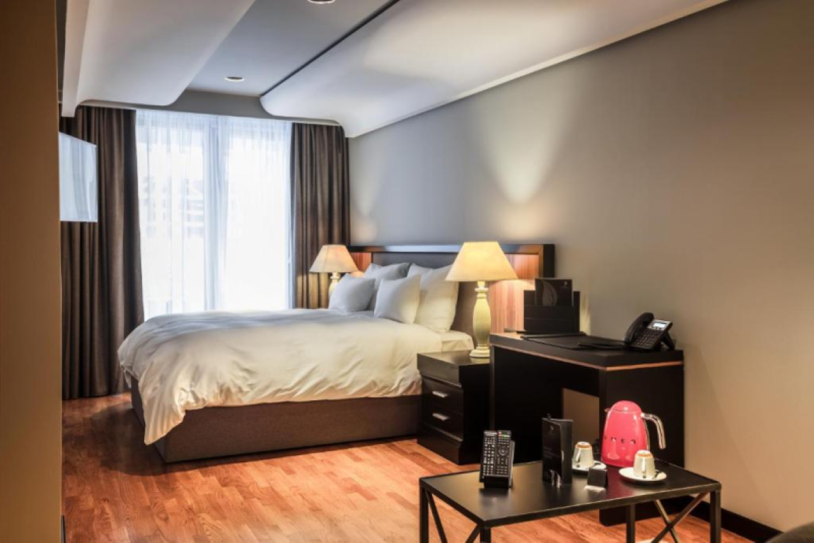 Park Hotel & Spa-Business soba.png