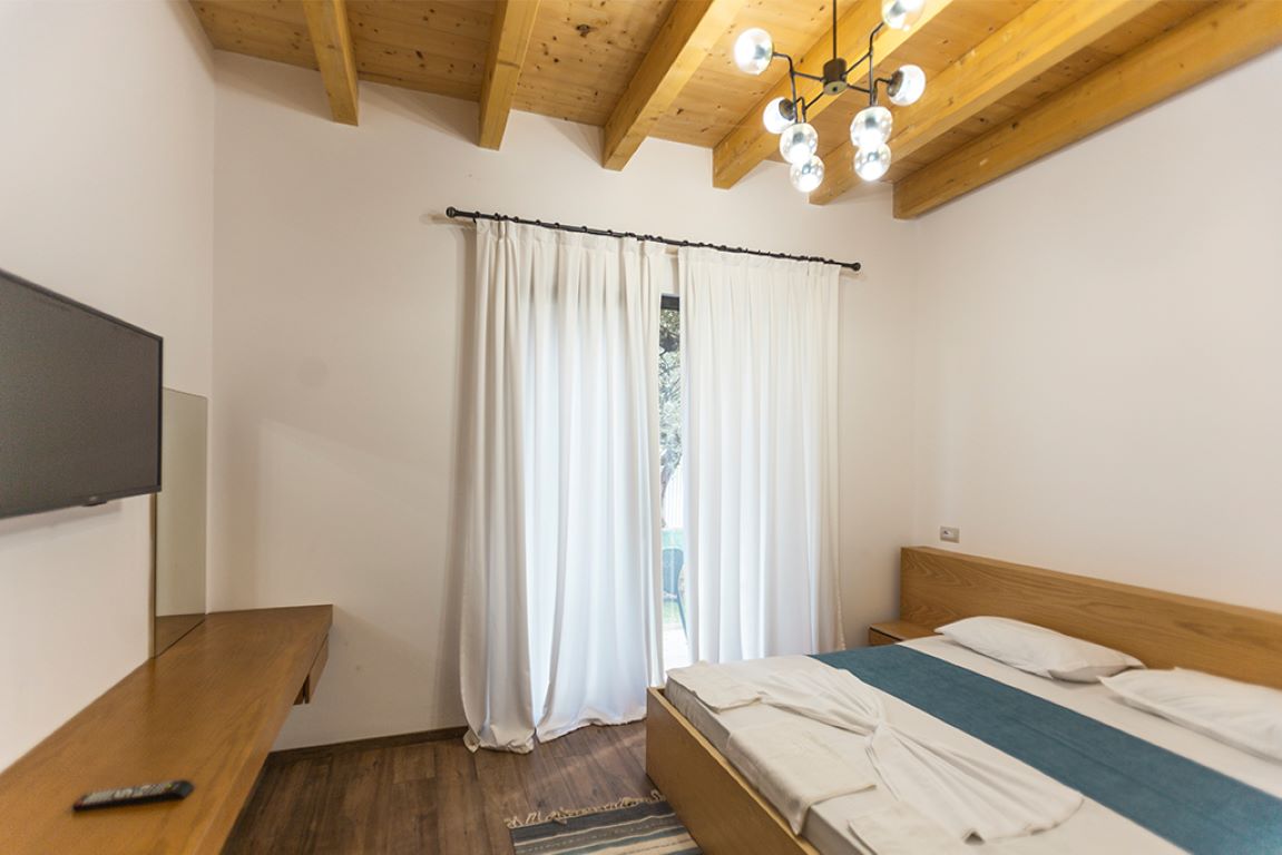 Hildon Eco Hotel-Deluxe soba.jpg