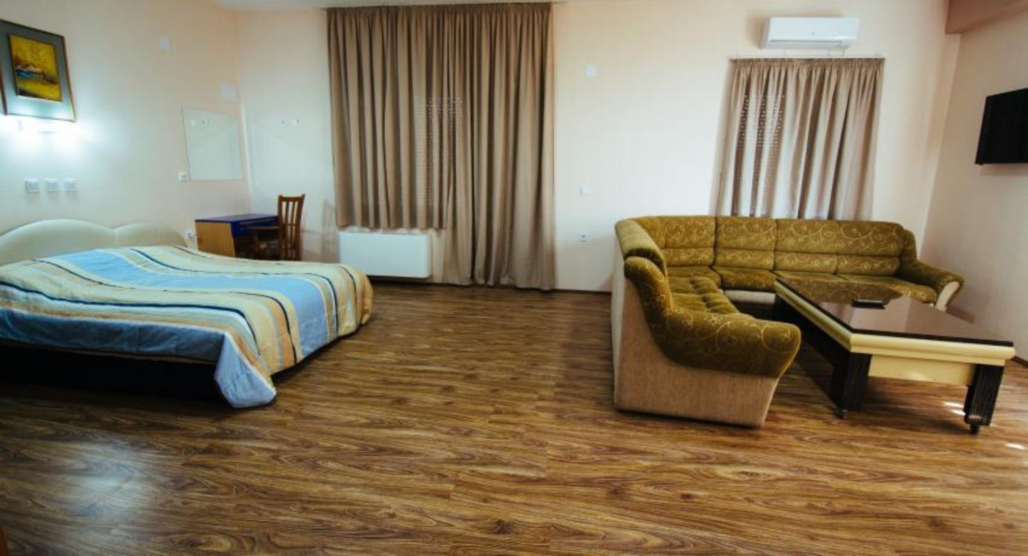 Hotel Kristal Palace apartman.jpg
