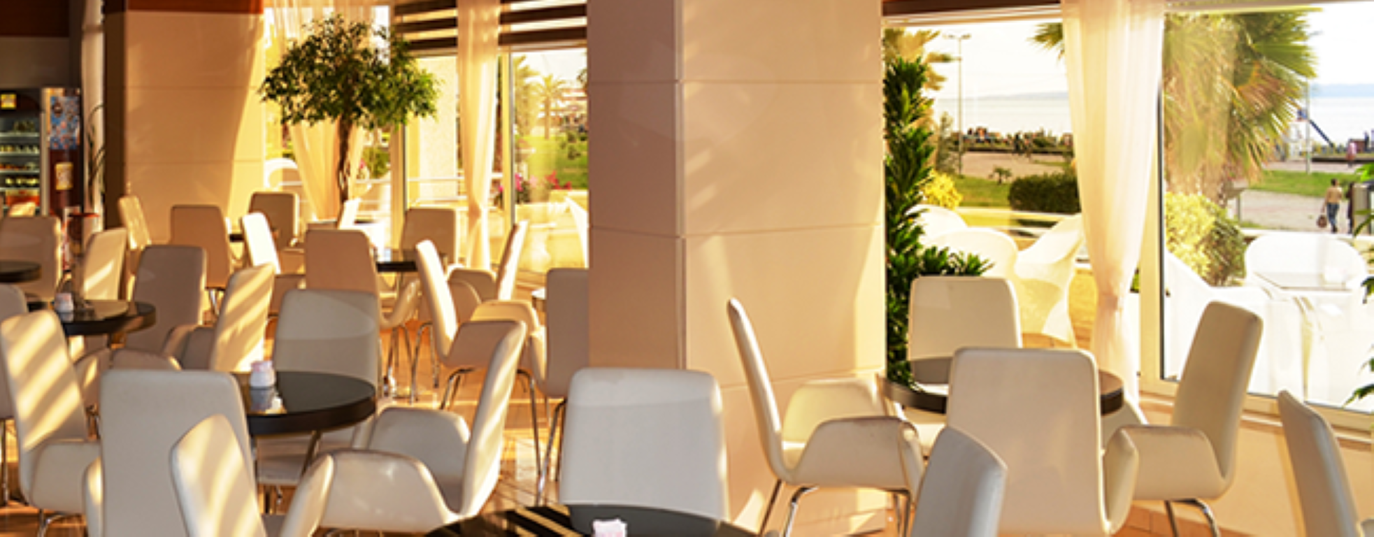 Hotel Arvi-Bar.png