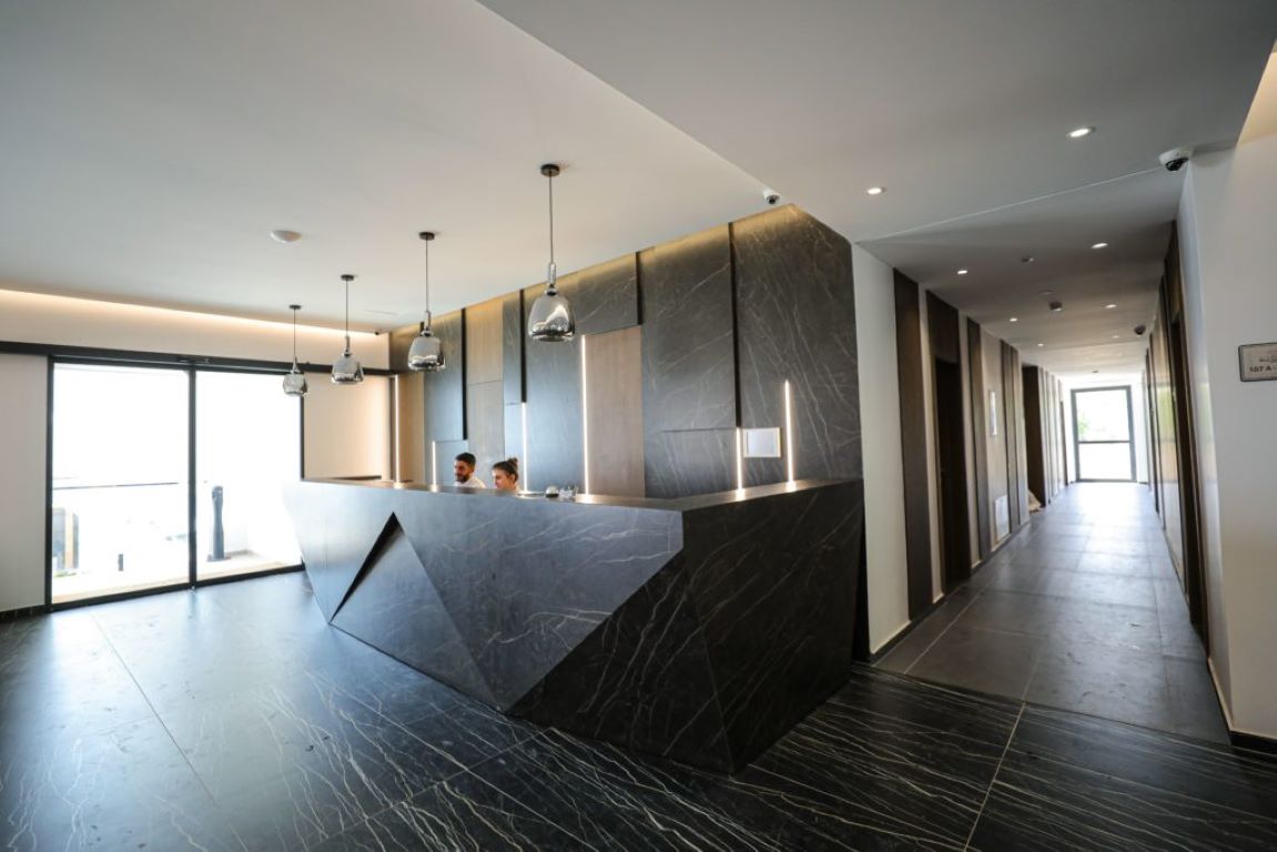 Black Diamond Hotel Dhermi-Recepcija.jpg