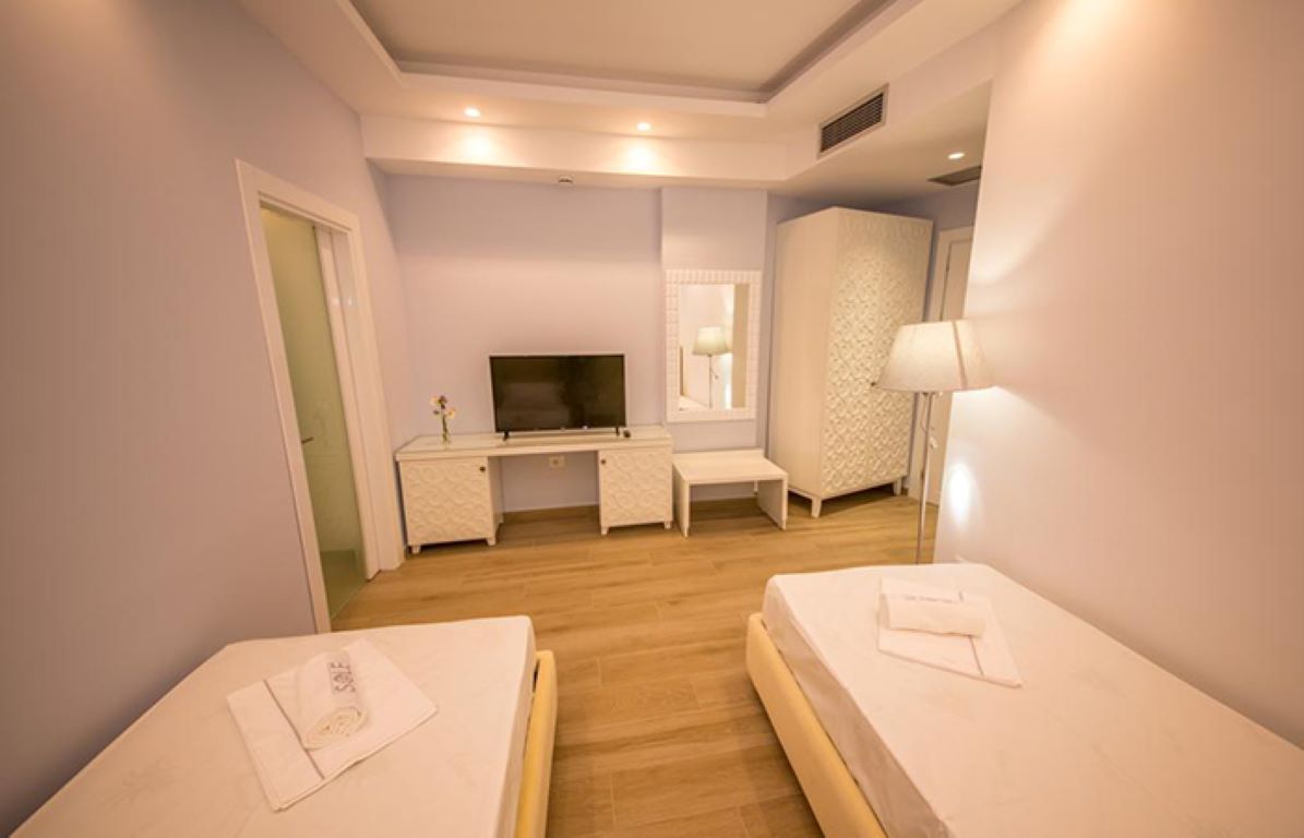 Hotel Sole Luna-Deluxe family suite.jpg