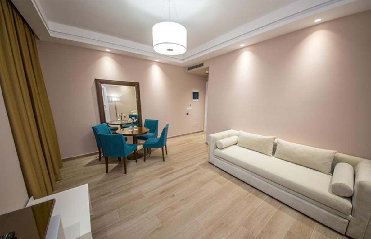 Sole Luna-Deluxe suite.jpg