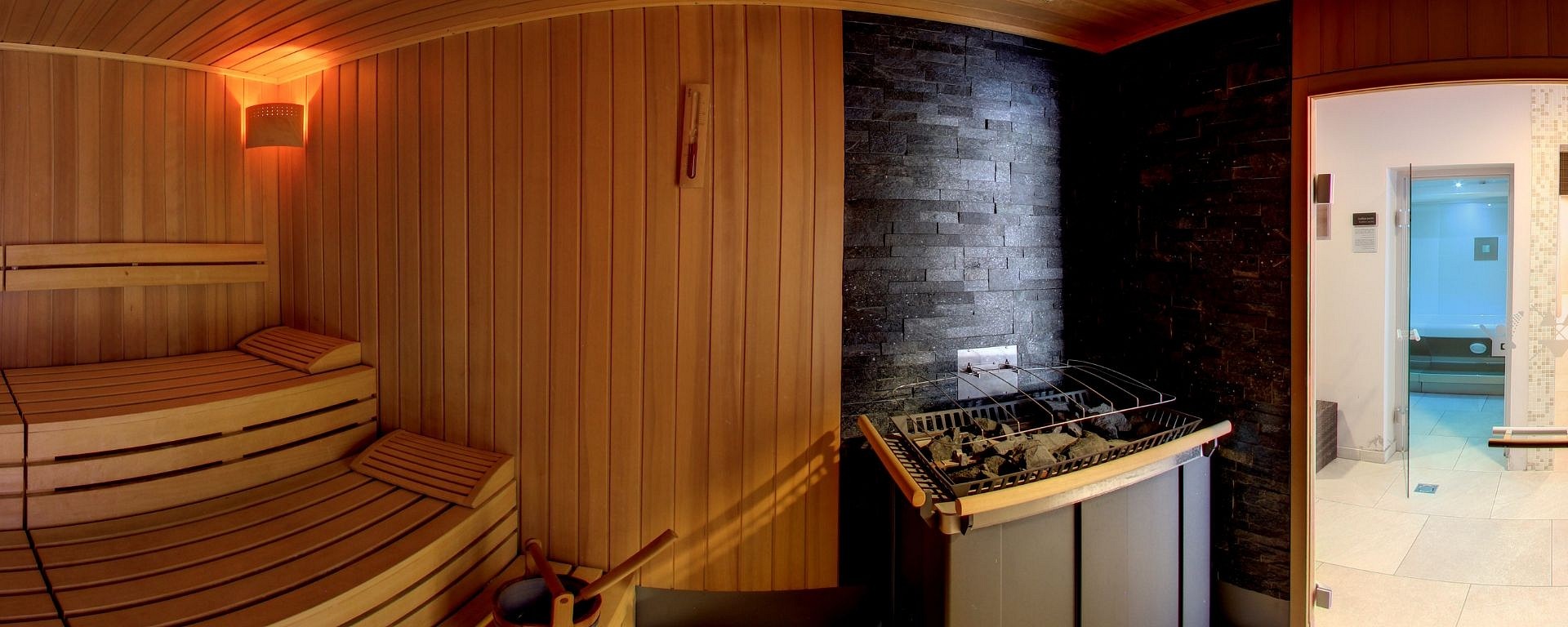 Astoria Bled sauna.jpg