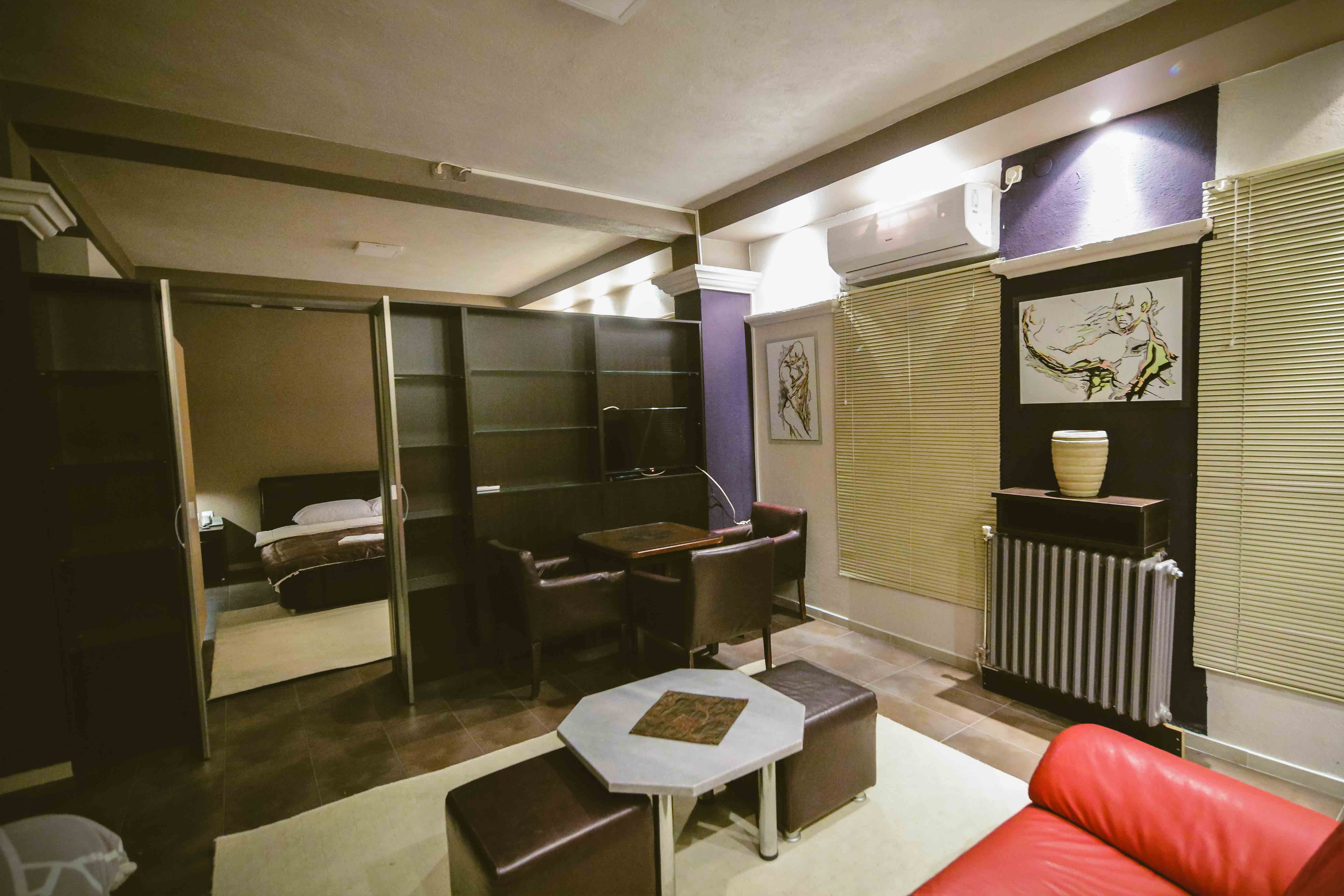 Hotel Ambasador izgled apartmana.jpg
