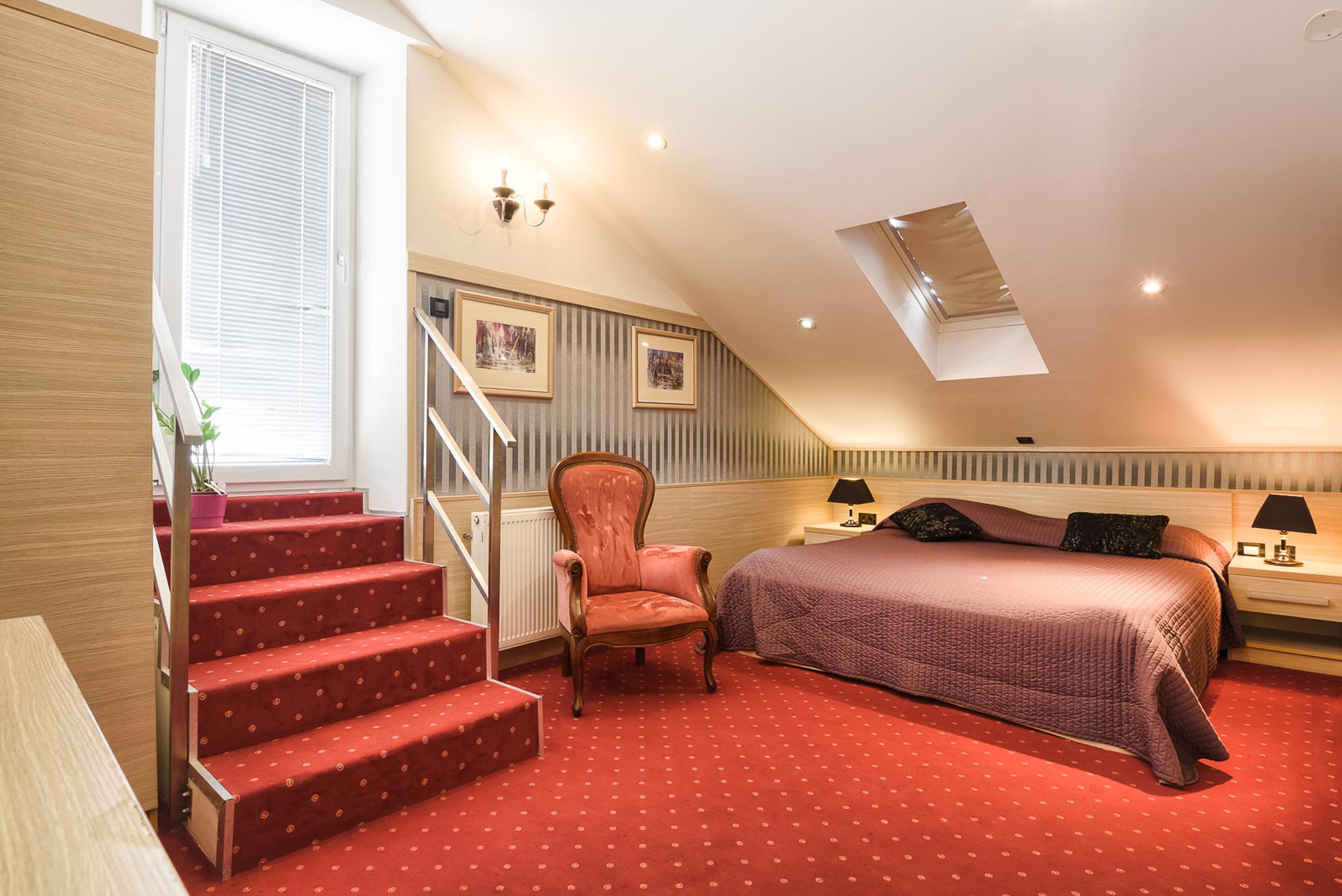 Hotel Galija deluxe soba.jpg