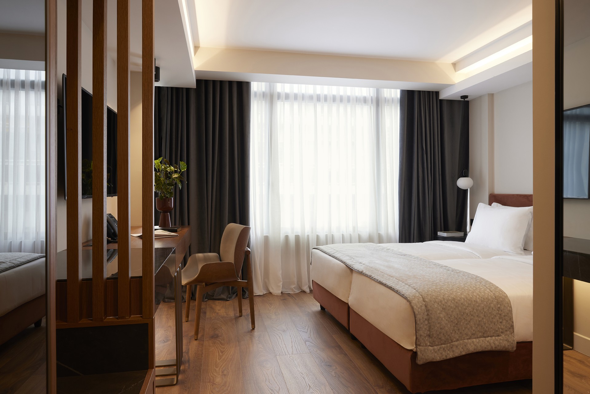 Teight-Hotel-comfort-room-spavaća soba.jpg