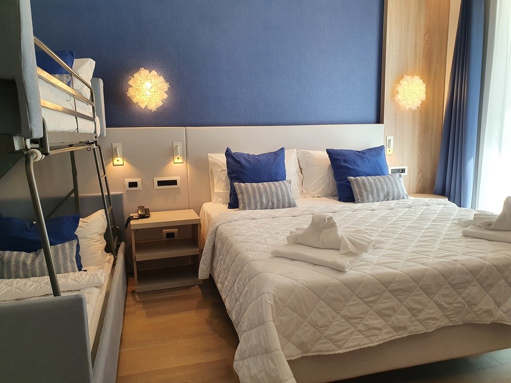Galassia Hotel-Porodicna soba.jpg