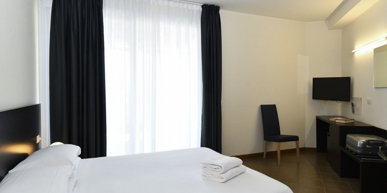 Eden Hotel-Standardna soba sa terasom.jpg