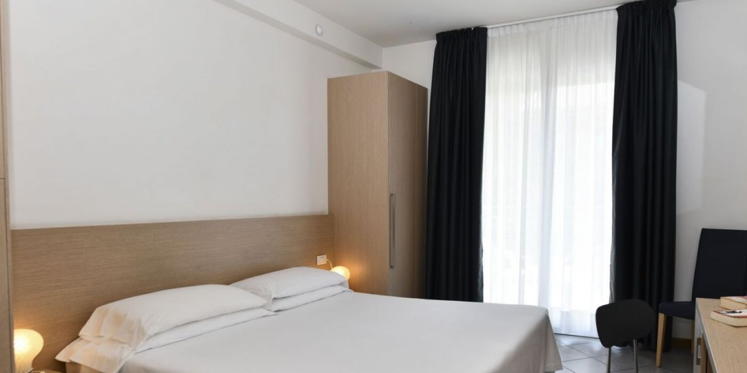 Hotel Eden-Standardna soba.jpg