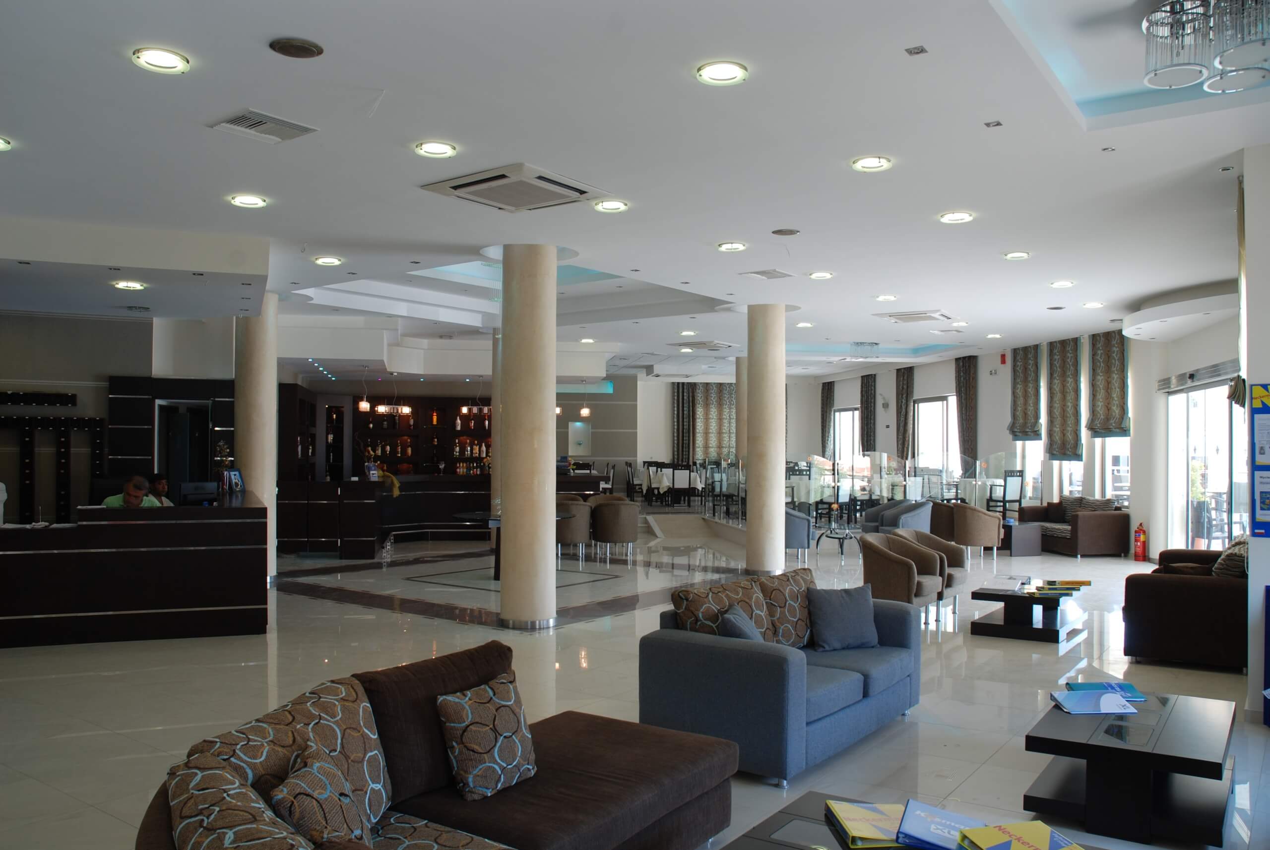 Letsos Hotel-Enterijer hotela.jpg